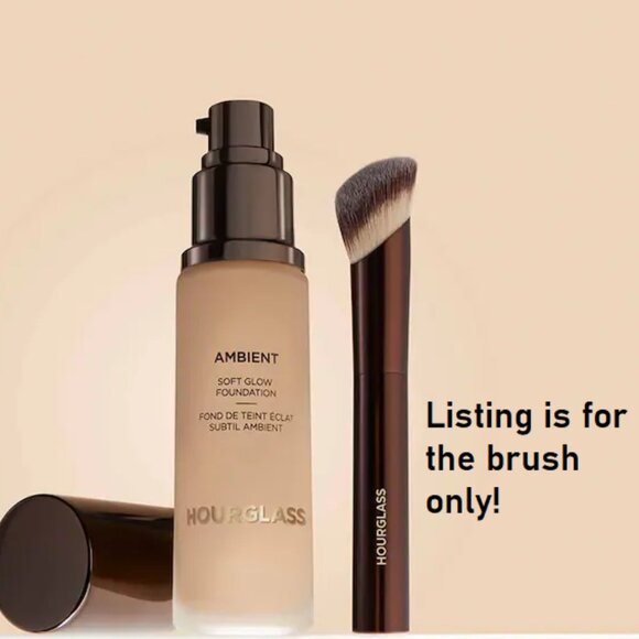 NIB ✅ Hourglass Ambient SOFT GLOW Foundation Brush ✨ NEW IN BOX - Picture 4 of 10